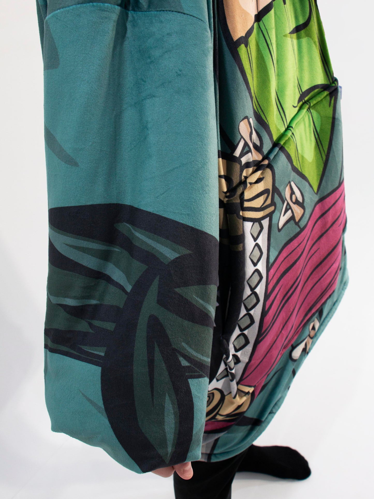 OP - Zoro (Post Time Skip) - Anime Inspired Hoodie Blanket